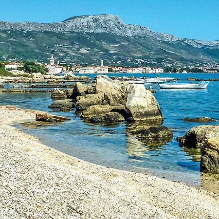 Gorgeous Home In Kastel Stafilic With Wifi Extérieur photo